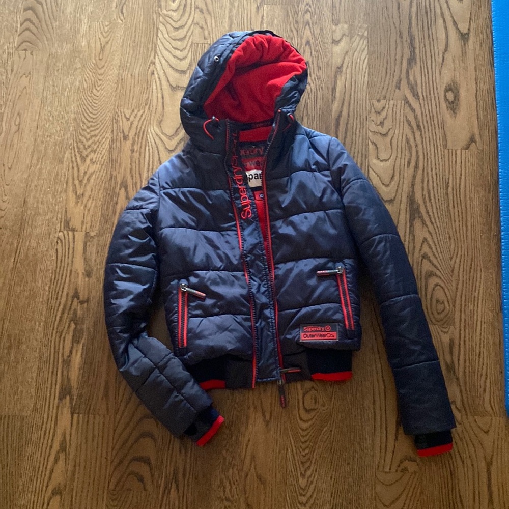 Super dry puff jacket xS